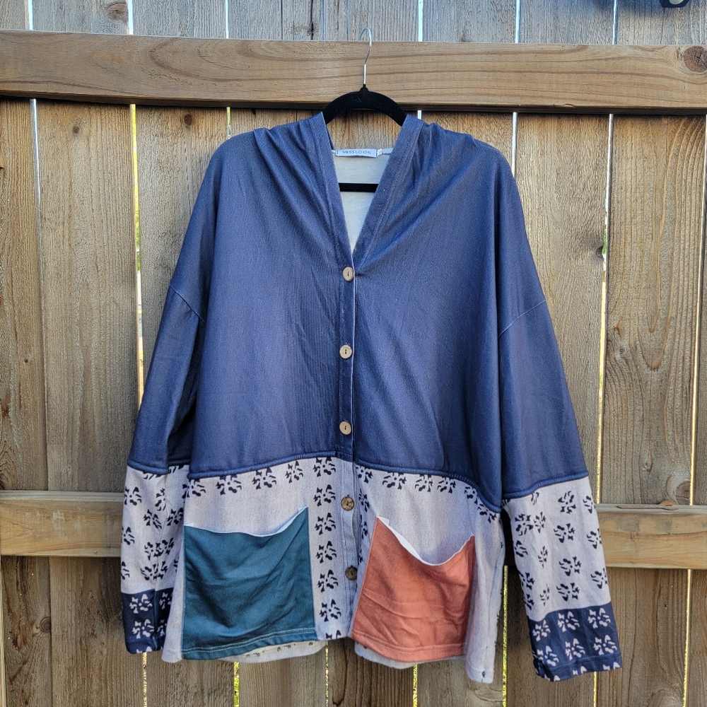 Colorblock Button-Up Hooded Lightweight Jacket